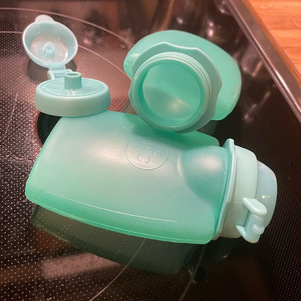 Pampered Chef Reusable Food Pouches - Picture 2 of 3